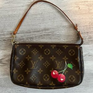 DEAL!! Authentic LE Louis Vuitton Pouchette Monogrammed Cherry Hand Bag